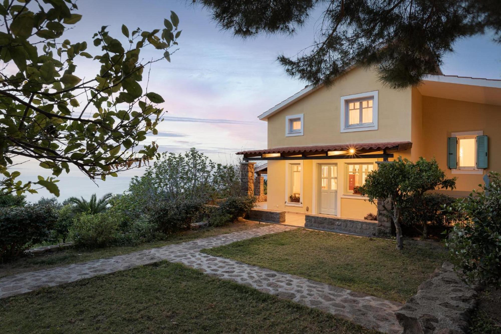 Aelia & Melitta Villas Perdika  Exterior photo